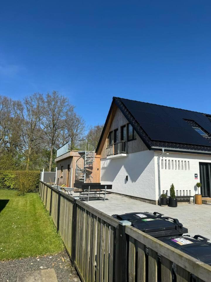 Charming House For 11 Persons In With Luxury Rooftop Deck & Free Parking Odense